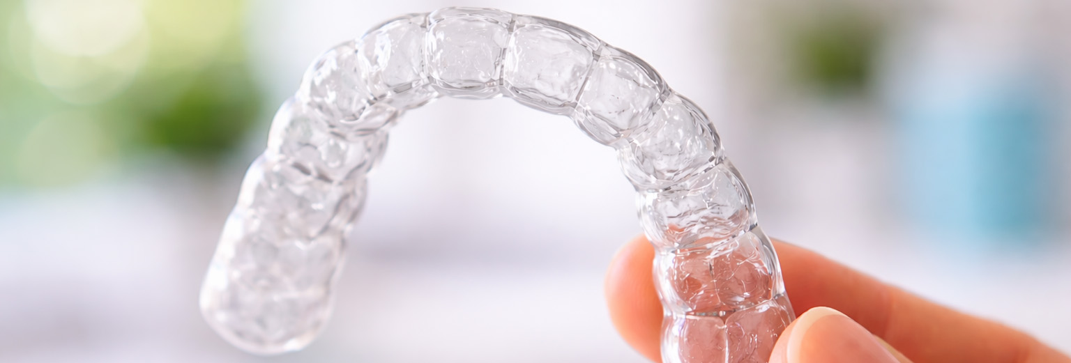 Invisible Braces 101: Why Spring is the Perfect Time for Invisalign